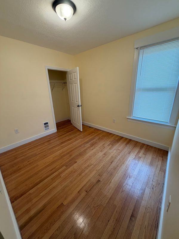 8 Wilson St - Photo 6 of 8