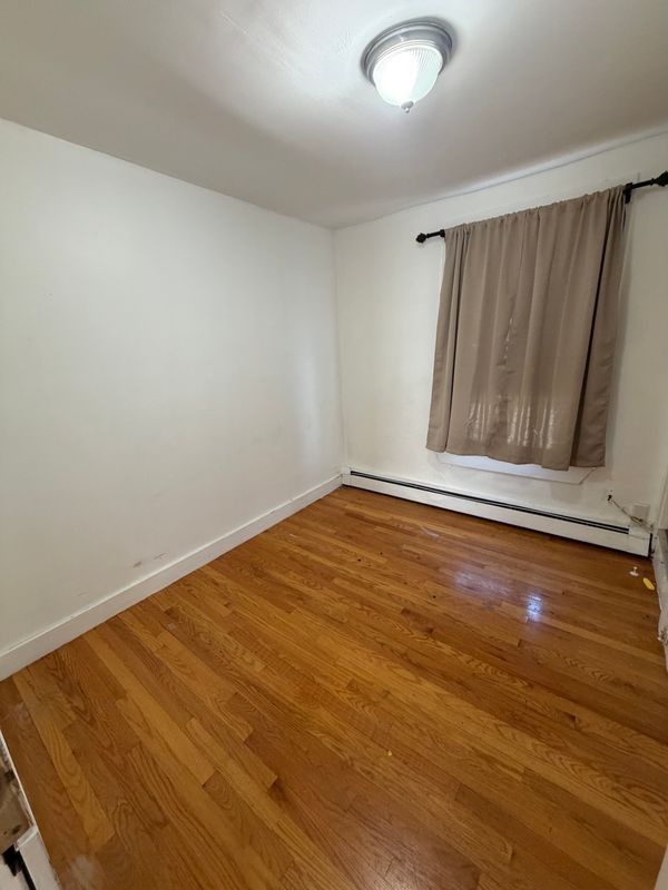 10 Neptune Street Ct - Photo 5 of 16