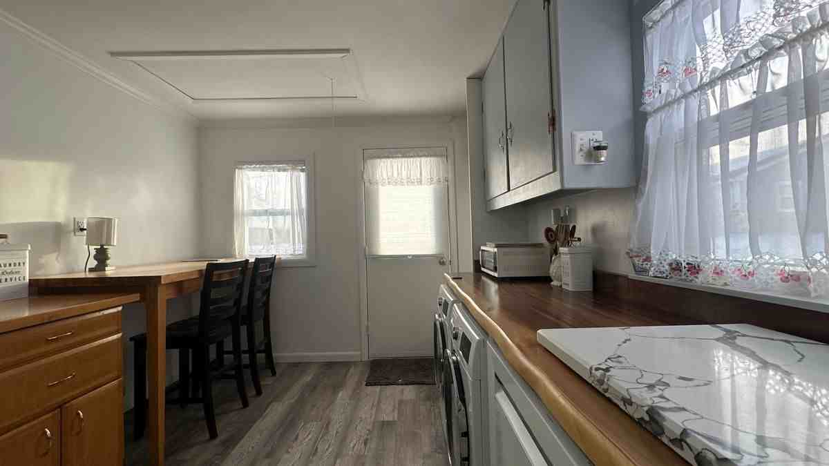 11 Cordially Colony - Photo 2 of 14