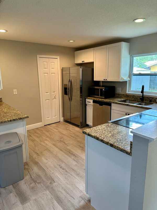 5405 Sandra Dr - Photo 4 of 18