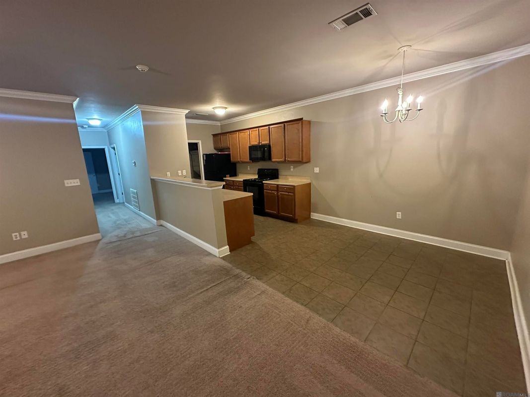 900 Dean Lee Dr ##705 - Photo 6 of 14