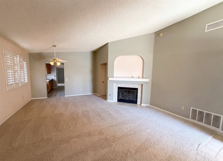 1952 Nuevo St - Photo 2 of 15