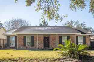 8419 Sharpview Dr - Photo 1 of 1