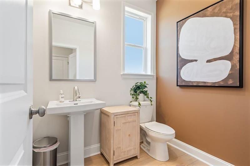 4006 Alderstone Dr - Photo 2 of 50