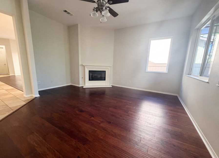 738 Flower St - Photo 2 of 22