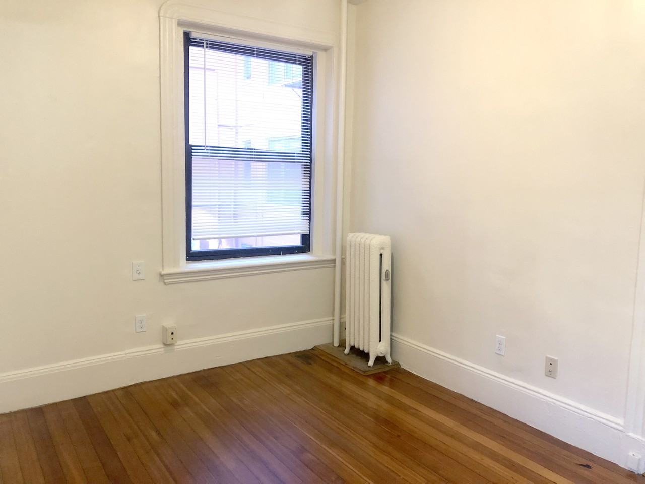 1234 Commonwealth Ave #10 - Photo 3 of 10