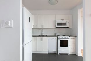 666 Spadina Ave #915 - Photo 1 of 1