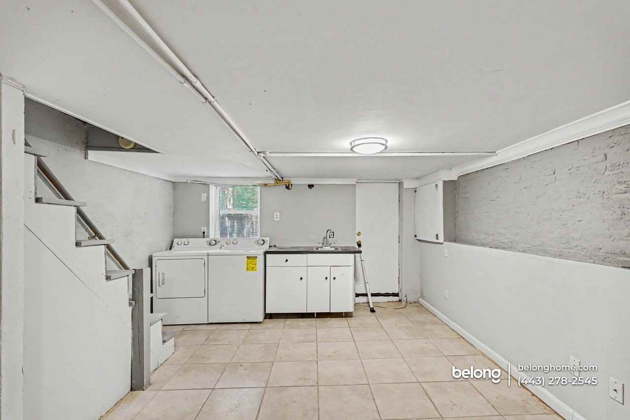 1111 W Lombard St - Photo 7 of 27