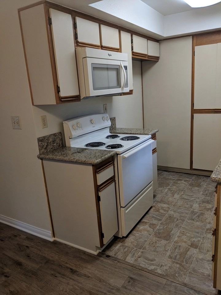 300 East Tujunga - Photo 7 of 50