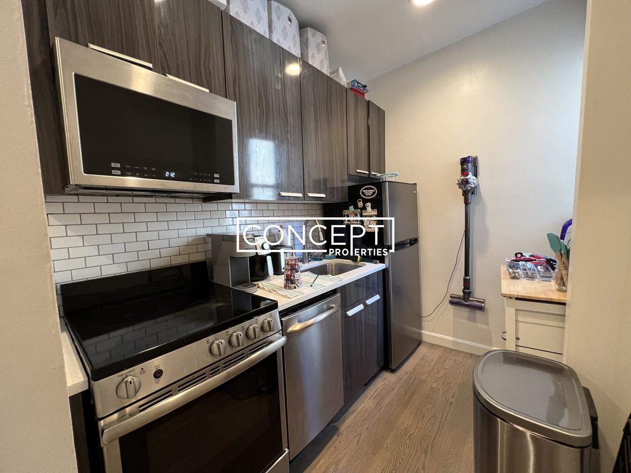 19 Peterborough St #16CP