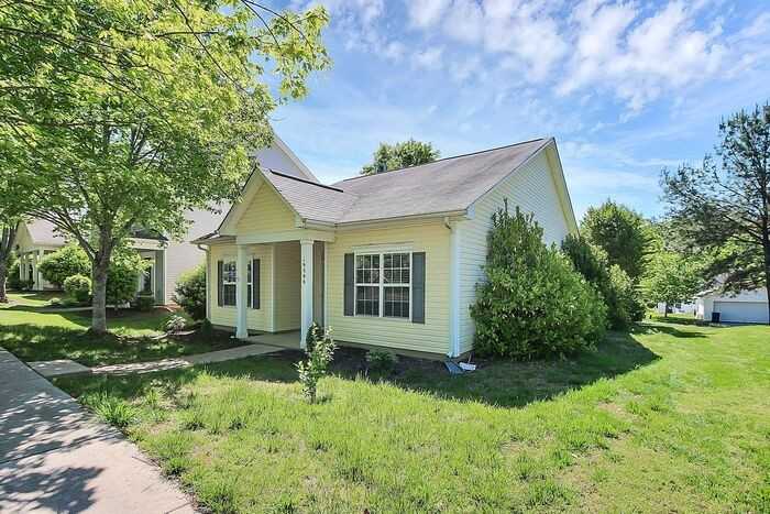 19506 Deer Valley Dr - Photo 3 of 30