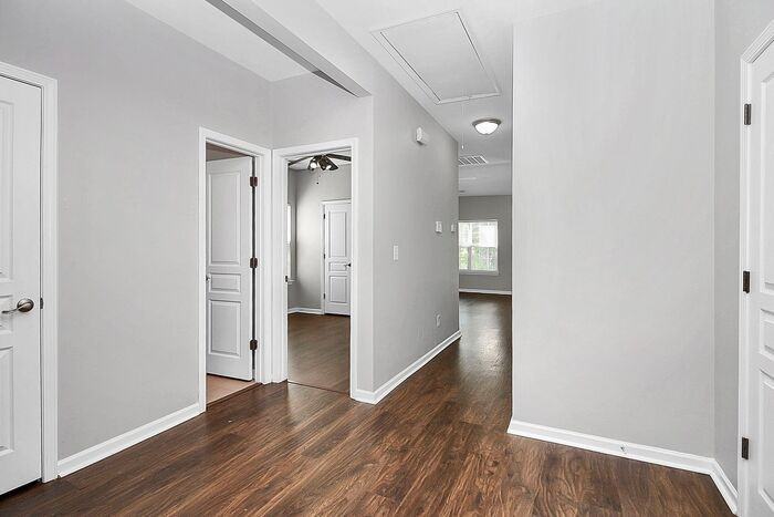 19506 Deer Valley Dr - Photo 4 of 30