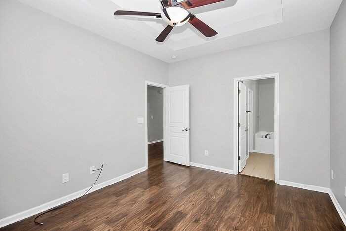 19506 Deer Valley Dr - Photo 5 of 30