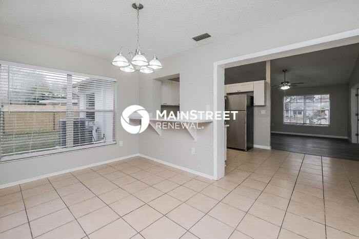 7220 Exemplar Dr - Photo 4 of 16