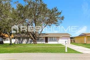 6642 S Biscayne Dr - Photo 1 of 1