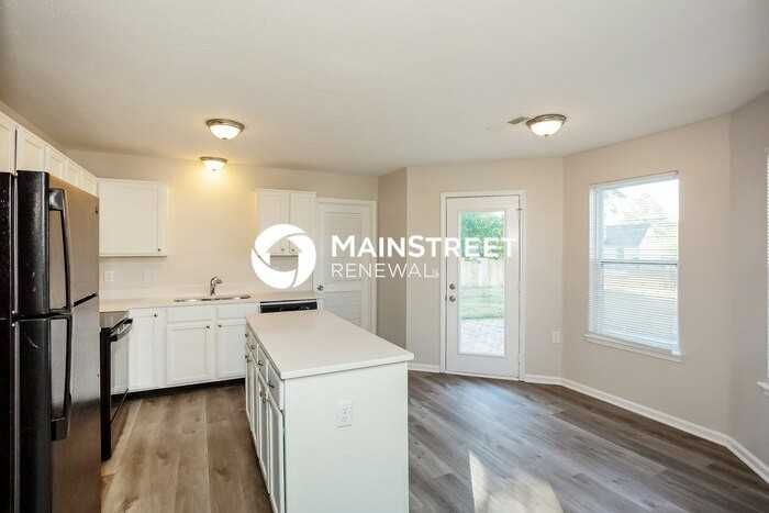 2321 Allford Ct - Photo 6 of 17