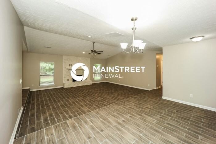 130 Huntcliff Ct - Photo 6 of 16
