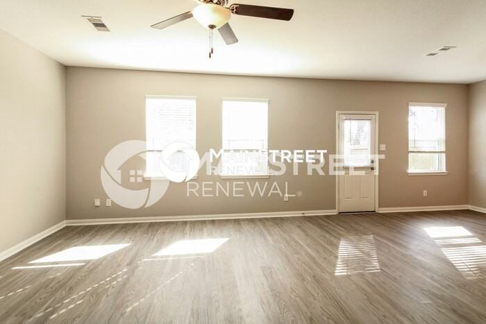 23019 Bellini Dr - Photo 6 of 17
