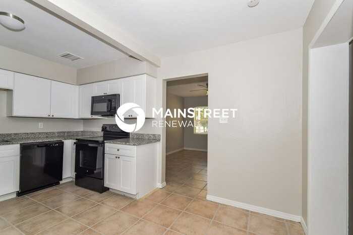 4542 Tarpon Dr - Photo 7 of 16