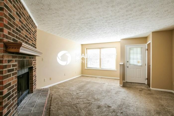 3728 Pebble Creek Dr - Photo 4 of 16