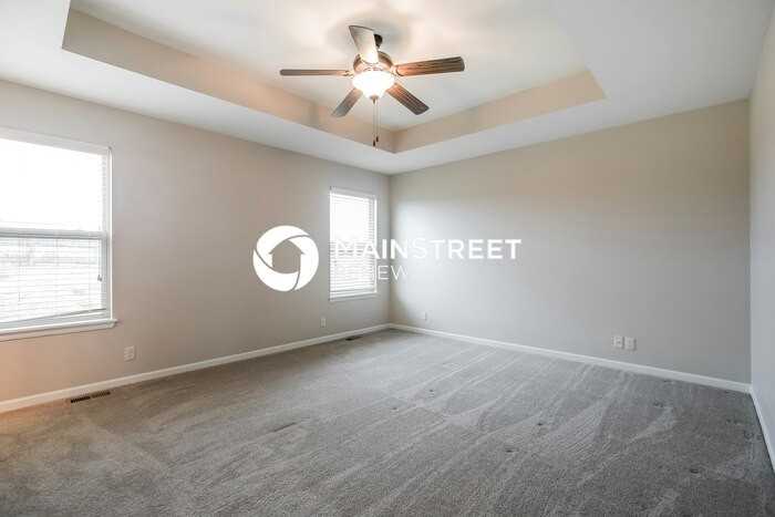 1305 Nw High View Dr - Photo 7 of 17