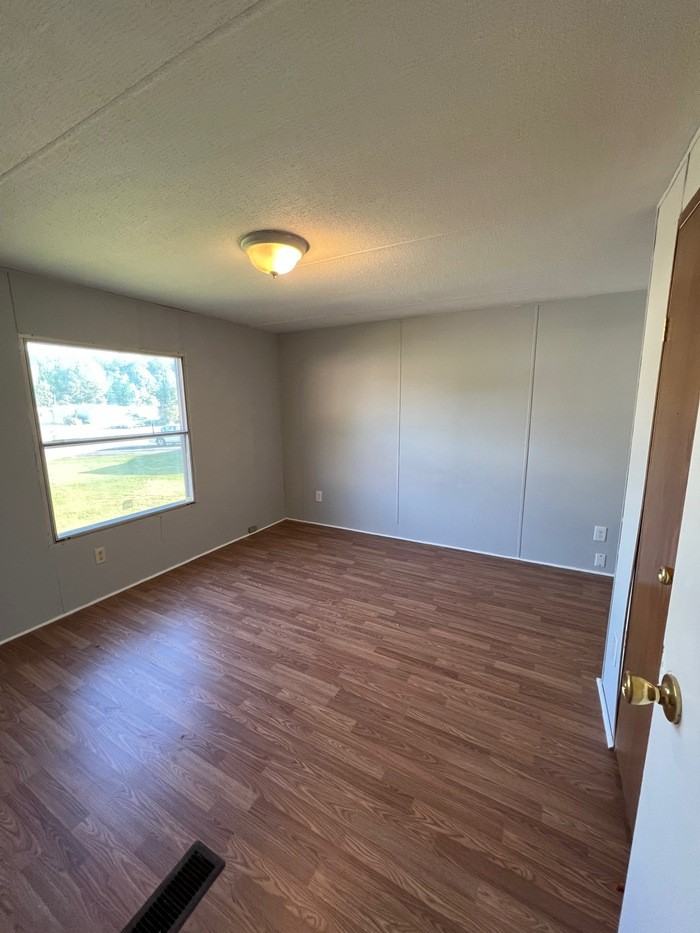 192 Westside Cir - Photo 6 of 6