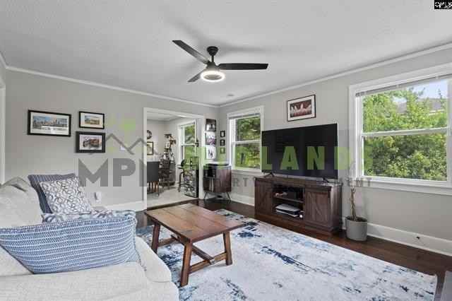 1514 Hibiscus St - Photo 6 of 28