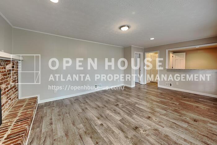 3681 Bittercreek Way Sw - Photo 5 of 30