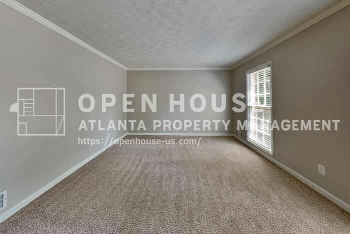 3681 Bittercreek Way Sw - Photo 6 of 30