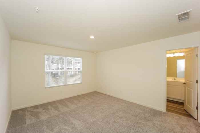614 Magnolia Cir - Photo 2 of 16