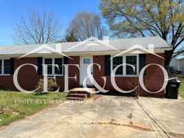 featured image of 608 N Maple St #A