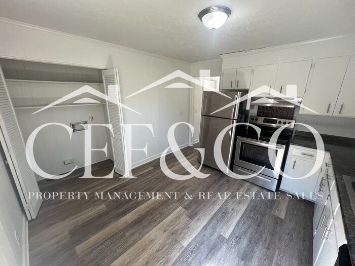 608 N Maple St #A - Photo 4 of 9