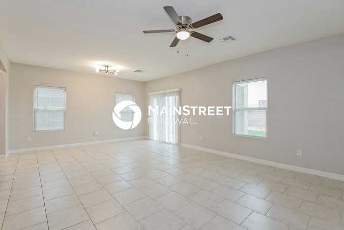 11976 E Becker Dr - Photo 4 of 17