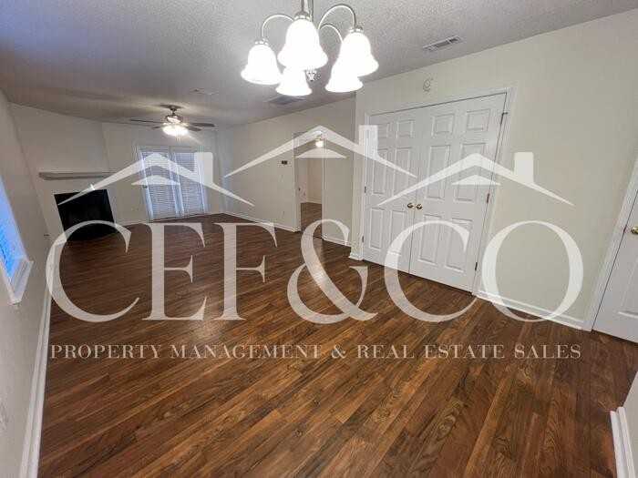 61 Sweetbriar Ln - Photo 5 of 17