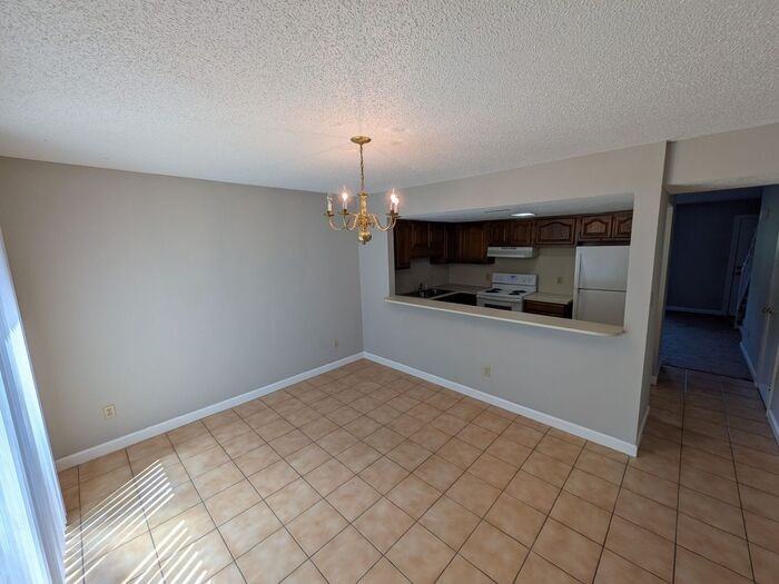 3900 N Center St #1 - Photo 6 of 15