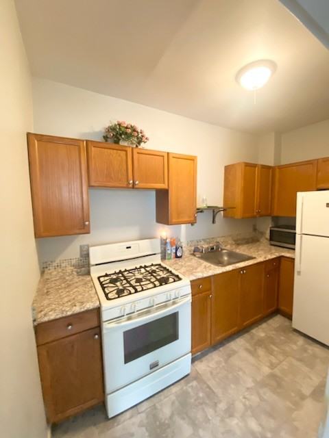 109 Chadwick St #111-2 - Photo 4 of 6