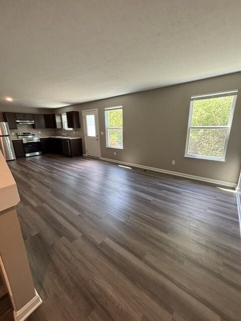2899 Pine Leaf Ct - Photo 3 of 16