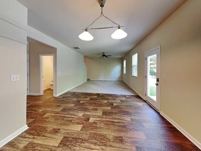 6510 Saint Mark Way - Photo 5 of 24