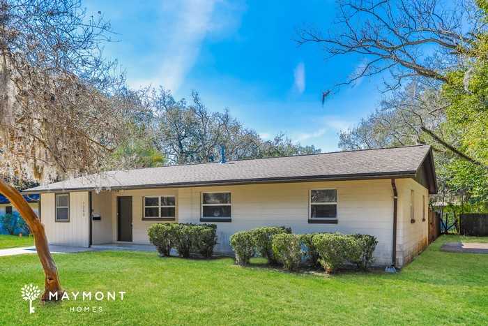 7260 Old Kings Rd S - Photo 3 of 11
