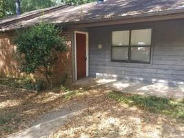 featured image of 1060 Sourwood Ct #1060