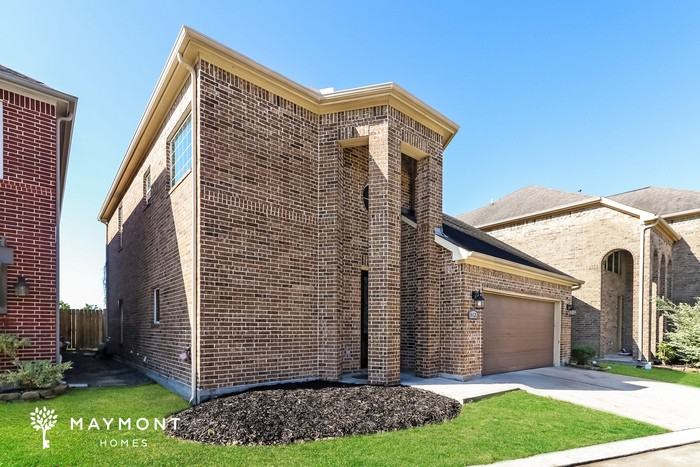 14623 Sanour Dr - Photo 2 of 3