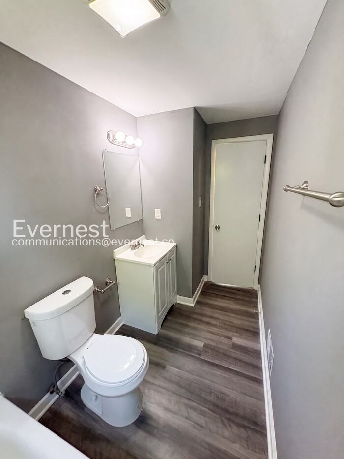 279 Hazel Rd - Photo 5 of 22