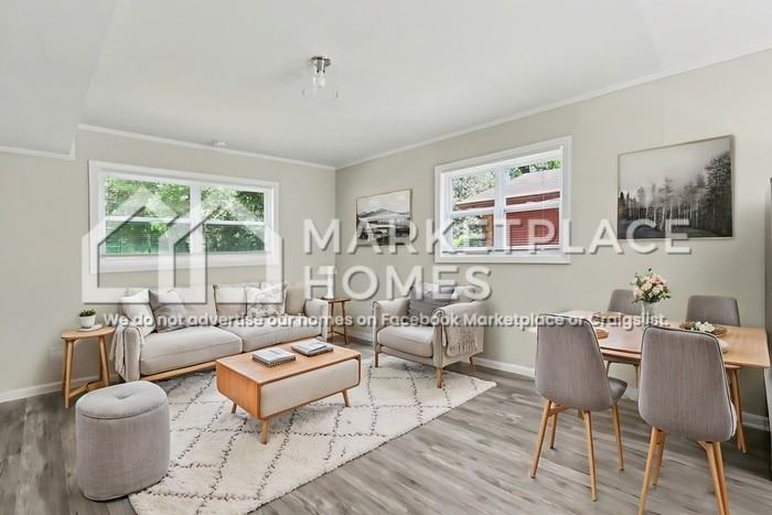 2470 Glenrock Dr #B - Photo 5 of 21