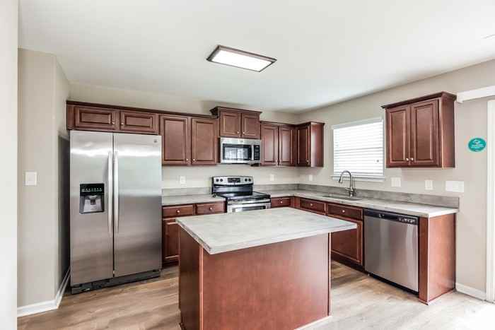1800 Windy Willow Ln - Photo 7 of 21