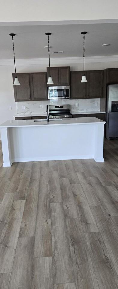 174 Thedford Dr - Photo 3 of 23