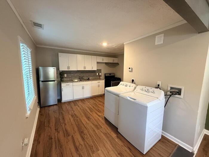 10 Rockmart Dr Nw #1 - Photo 4 of 12