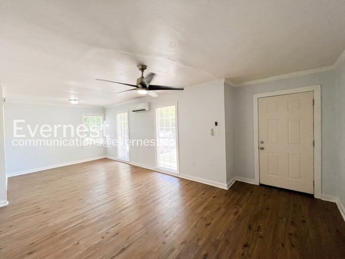 521 Launcelot Rd - Photo 5 of 27
