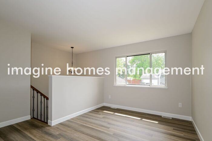 11761 Parish Dr - Photo 6 of 22