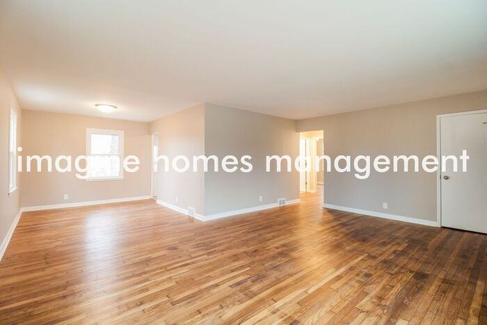 1239 Nordica Ln - Photo 5 of 17