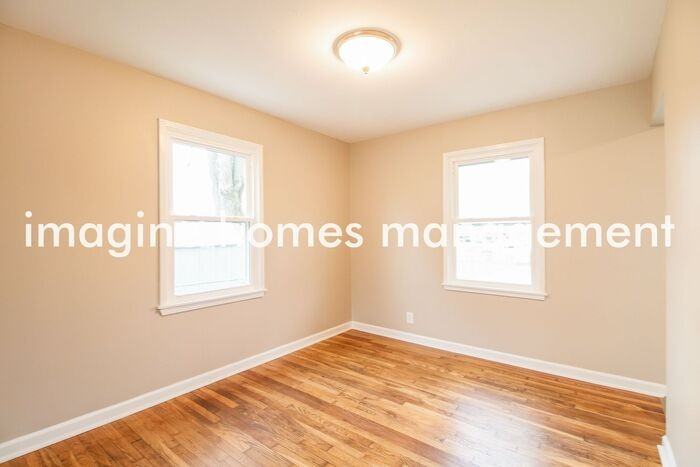 1239 Nordica Ln - Photo 6 of 17